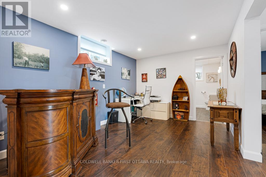 38 Tuttle Point Road, Edwardsburgh/cardinal, Ontario  K0E 1T1 - Photo 27 - X12085532