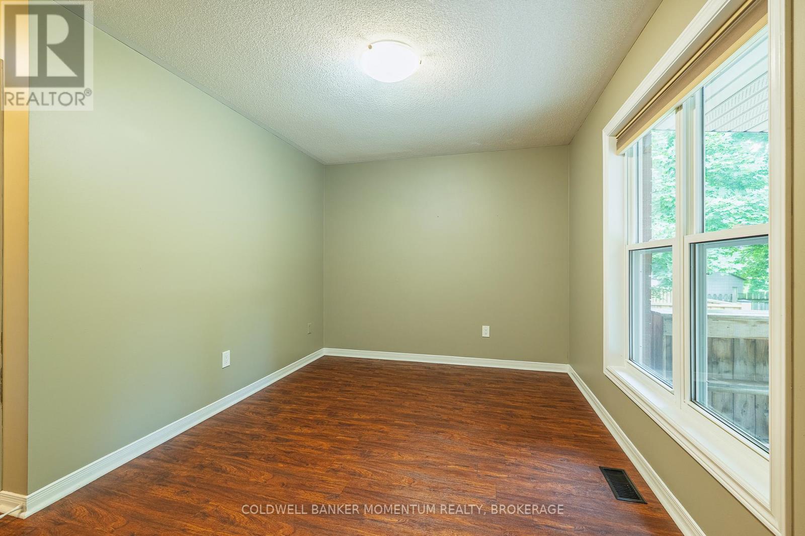 5191 Mulberry Drive, Lincoln, Ontario  L3J 0J6 - Photo 19 - X12123694