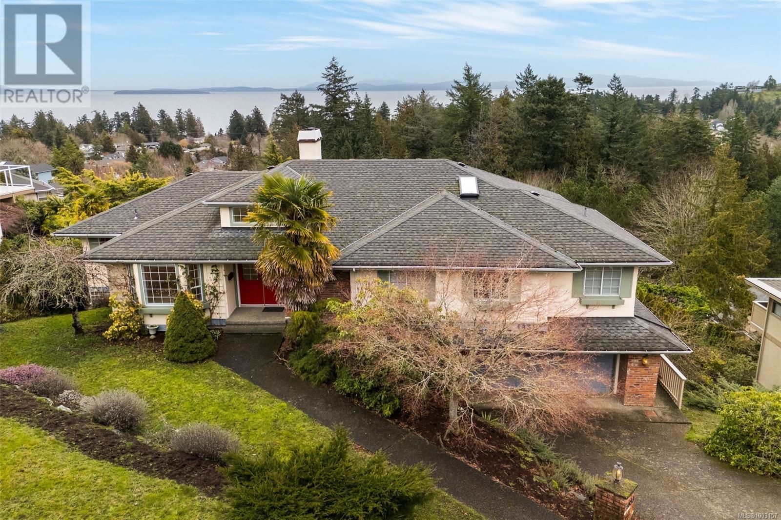 Property at 4833 Sea Ridge Dr image 1