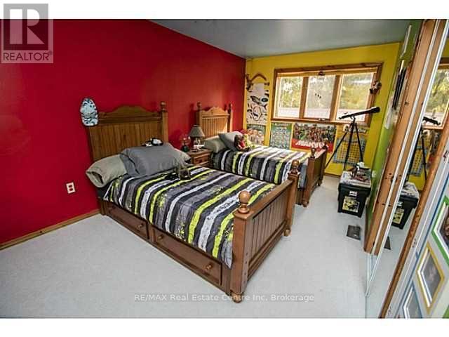 28 Pinegrove Crescent, Adjala-Tosorontio, Ontario  L0M 1M0 - Photo 22 - N12220492