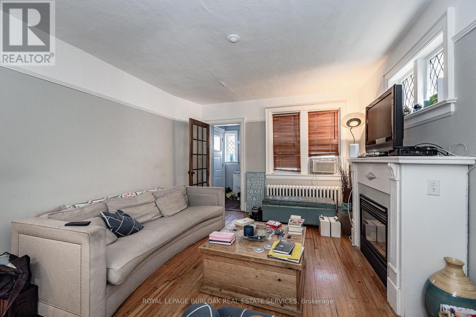 527 Kingston Road, Toronto (The Beaches), Ontario  M4L 1V5 - Photo 5 - E12223728