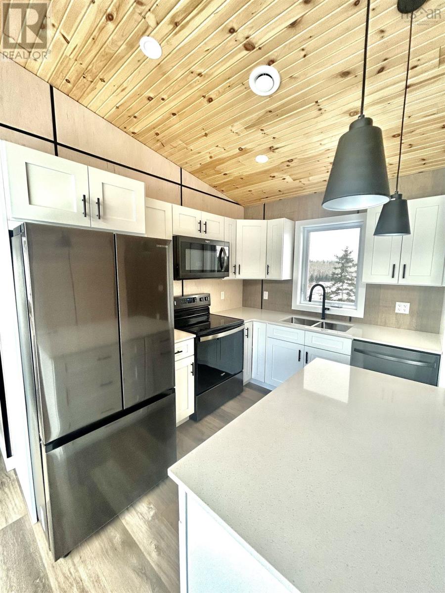 25 Parkdale Crescent, Inverness, Nova Scotia  B0E 1N0 - Photo 11 - 202501590