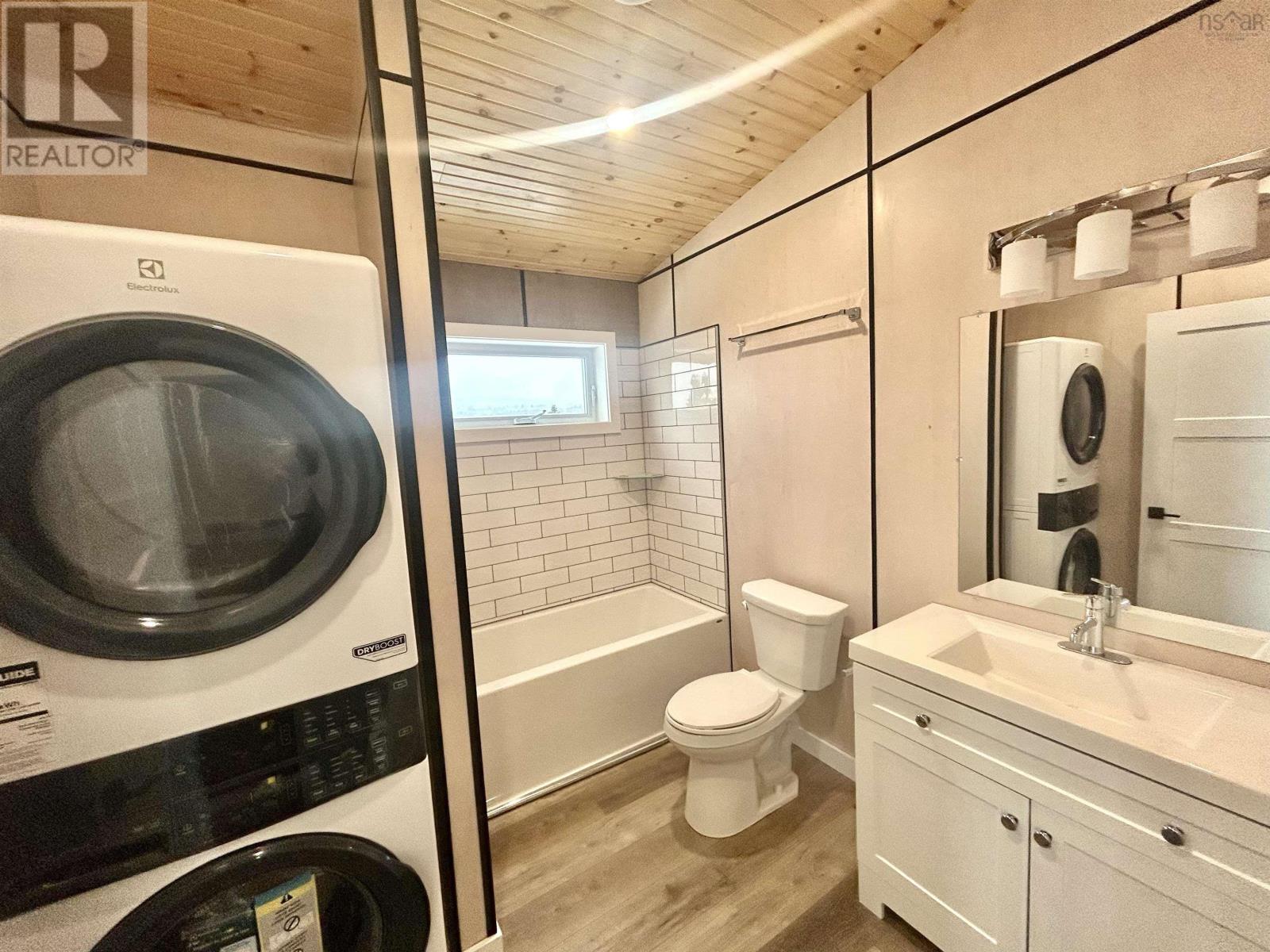 25 Parkdale Crescent, Inverness, Nova Scotia  B0E 1N0 - Photo 22 - 202501590