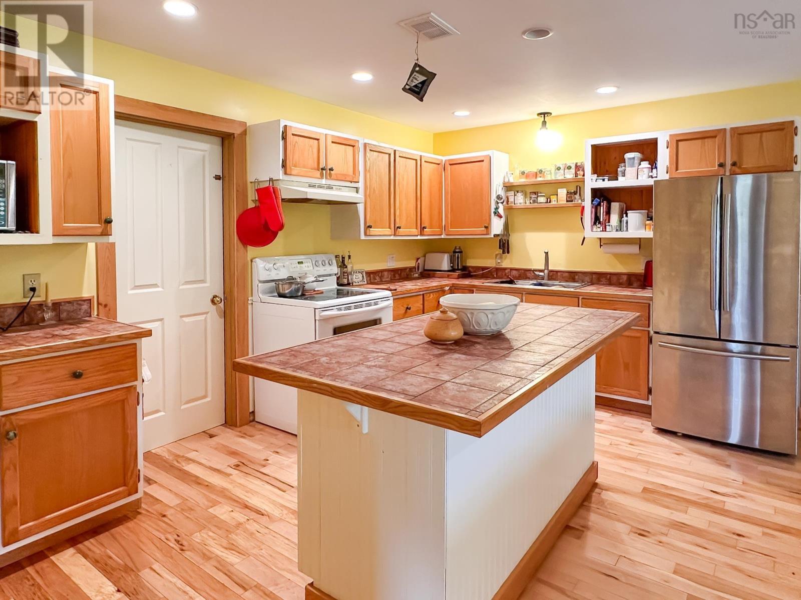 124 West Black Rock Road, West Black Rock, Nova Scotia  B0P 1V0 - Photo 5 - 202511796