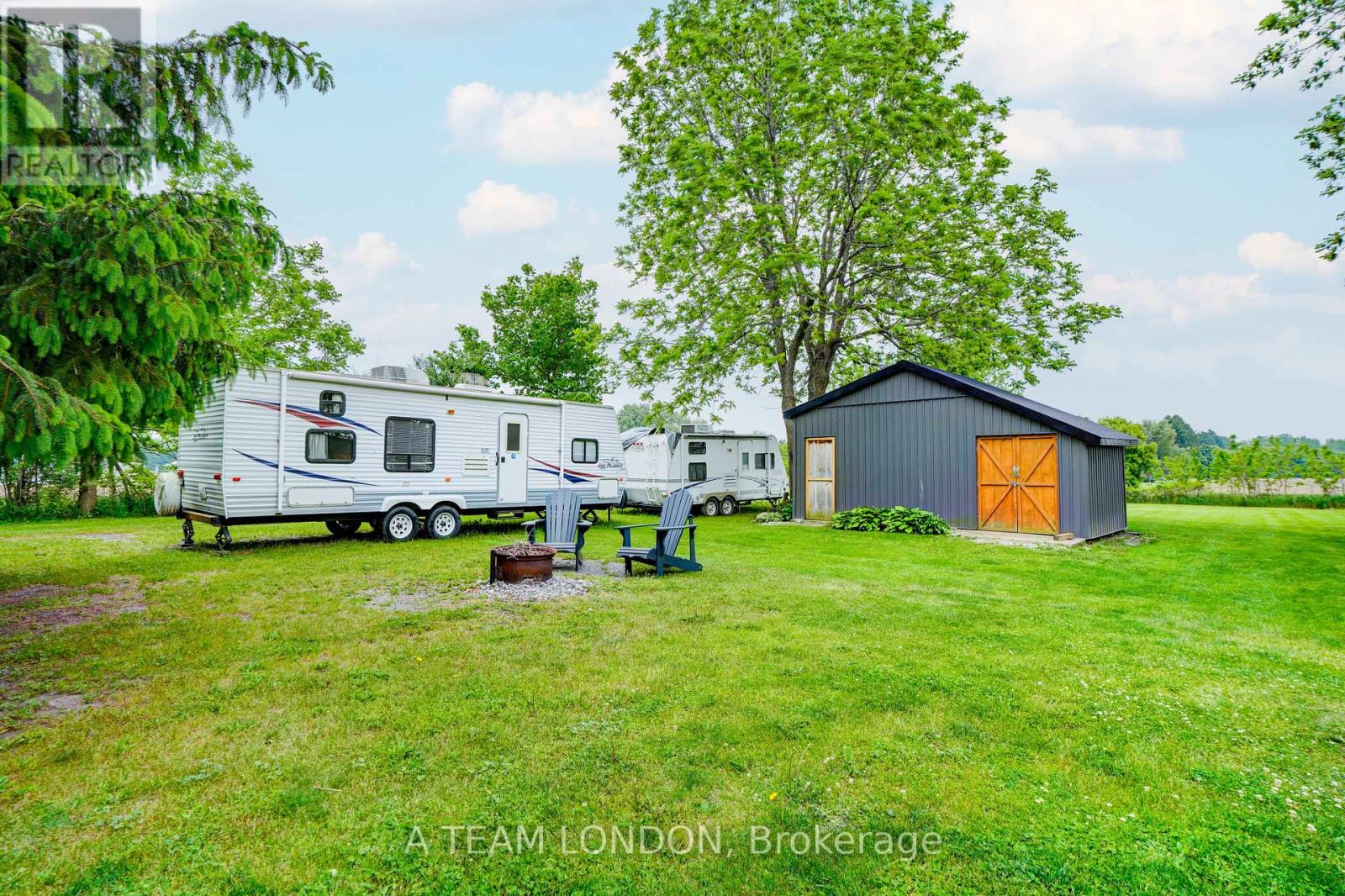 400 Second Street, Strathroy-Caradoc (Ne), Ontario  N7G 3H8 - Photo 23 - X12223795