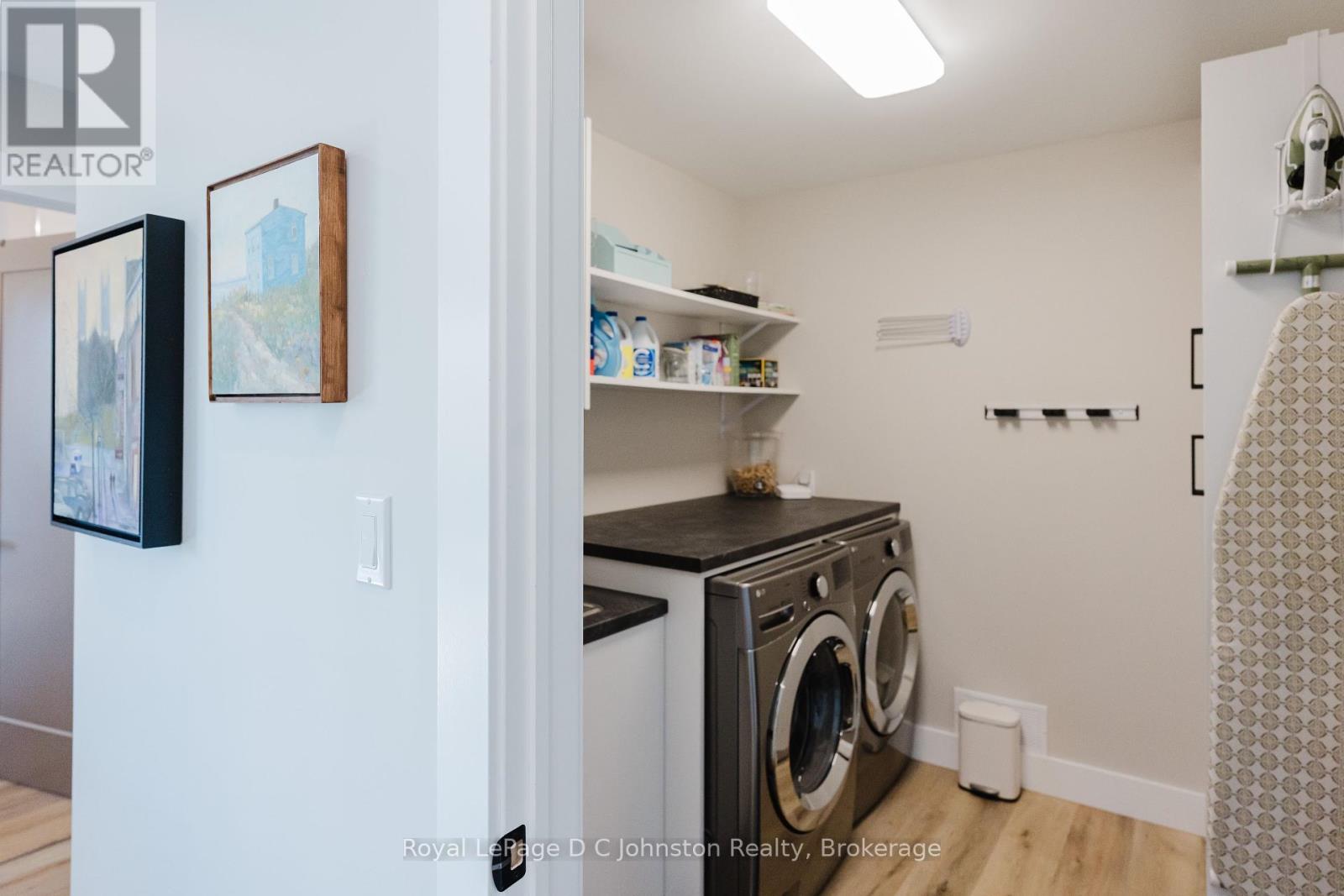 12 Hemlock Street, Saugeen Shores, Ontario N0H 2L0 - Photo 30 - X12117144