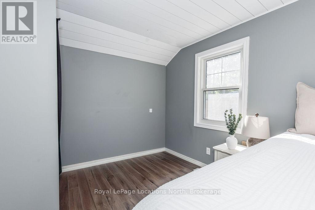 497 Oxbow Park Drive, Wasaga Beach, Ontario  L9Z 2T9 - Photo 17 - S12223859