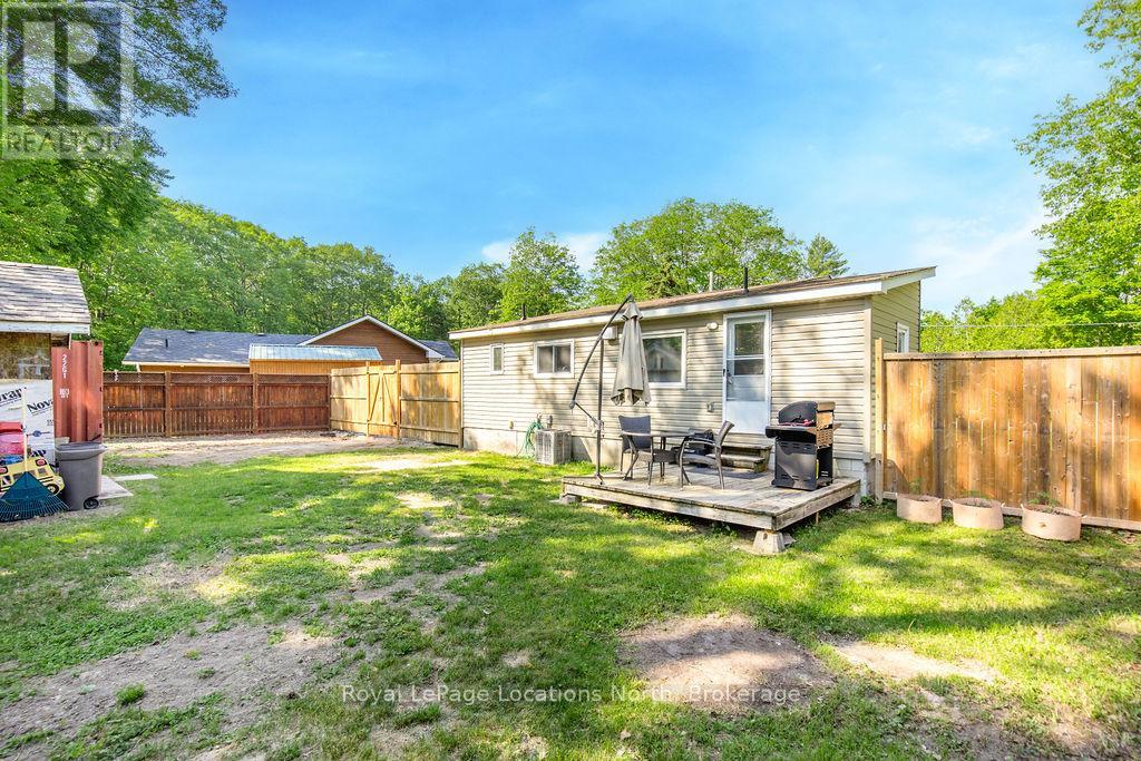 497 Oxbow Park Drive, Wasaga Beach, Ontario  L9Z 2T9 - Photo 24 - S12223859