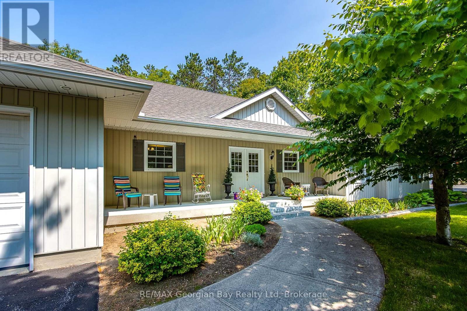 Property at 25 STERLING DRIVE image 2