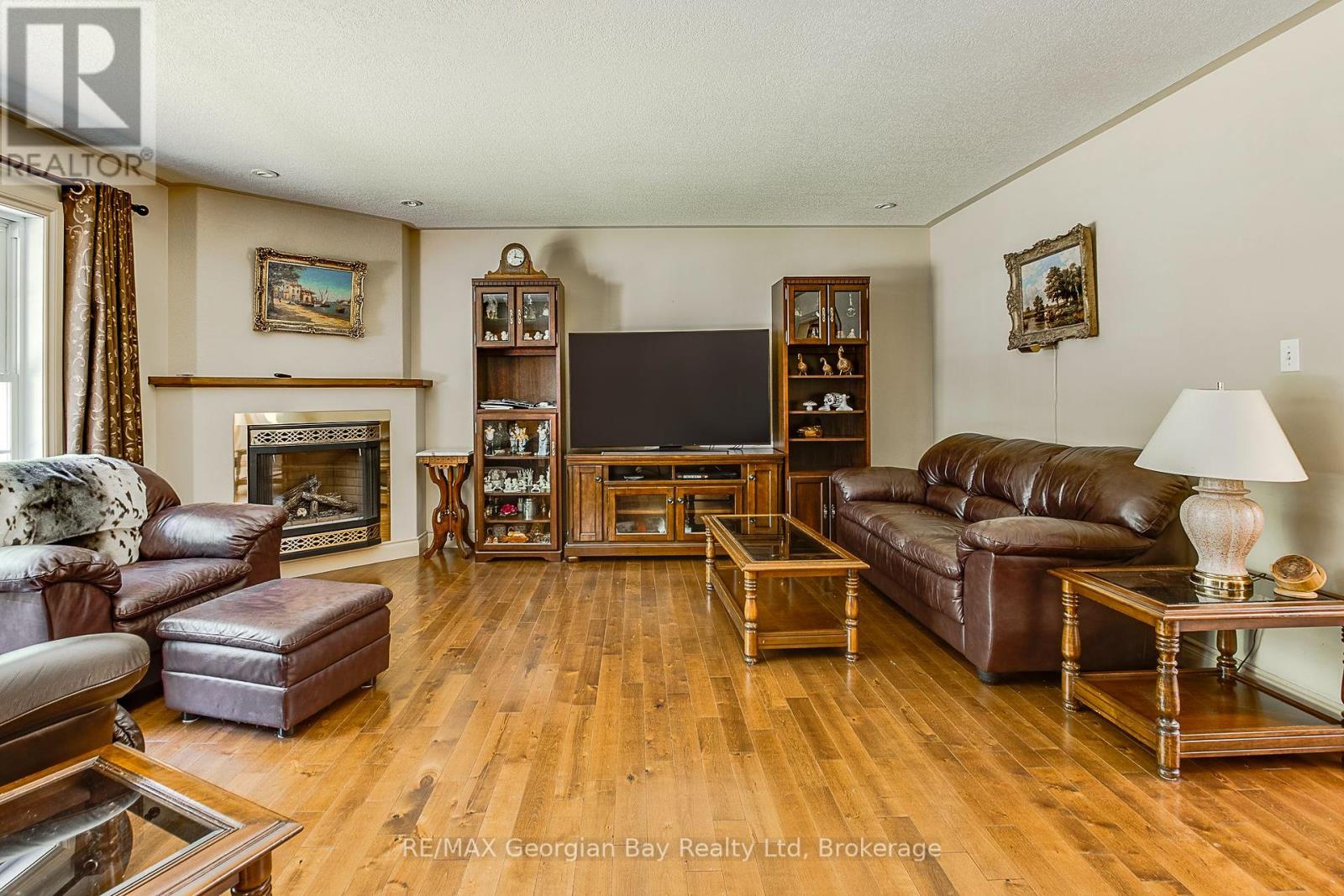 Property at 25 STERLING DRIVE image 5