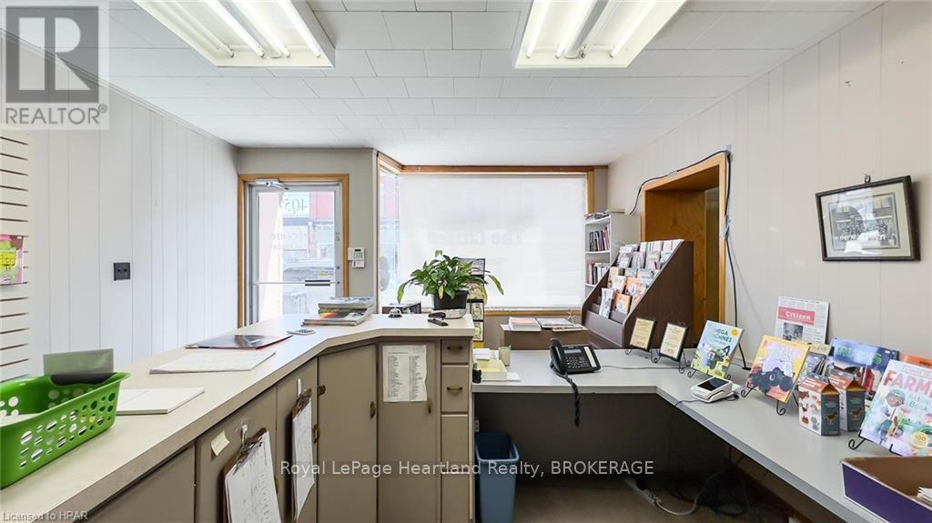 405 Queen St, North Huron (Blyth), Ontario  N0M 1H0 - Photo 19 - X10780940