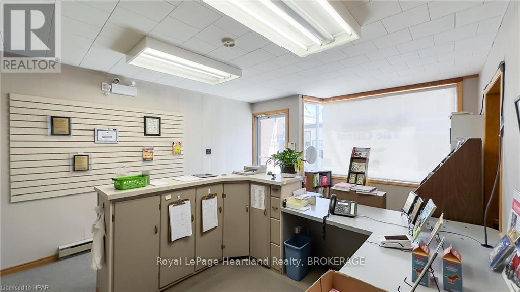 405 Queen St, North Huron (Blyth), Ontario  N0M 1H0 - Photo 20 - X10780940