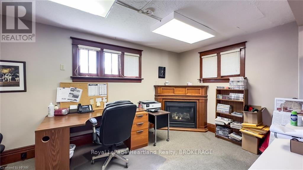 405 Queen St, North Huron (Blyth), Ontario  N0M 1H0 - Photo 38 - X10780940