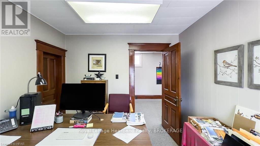 405 Queen St, North Huron (Blyth), Ontario  N0M 1H0 - Photo 9 - X10780940