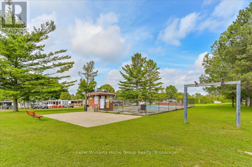 536 Poplar Place, Centre Wellington, Ontario  N1M 2W5 - Photo 32 - X12223892