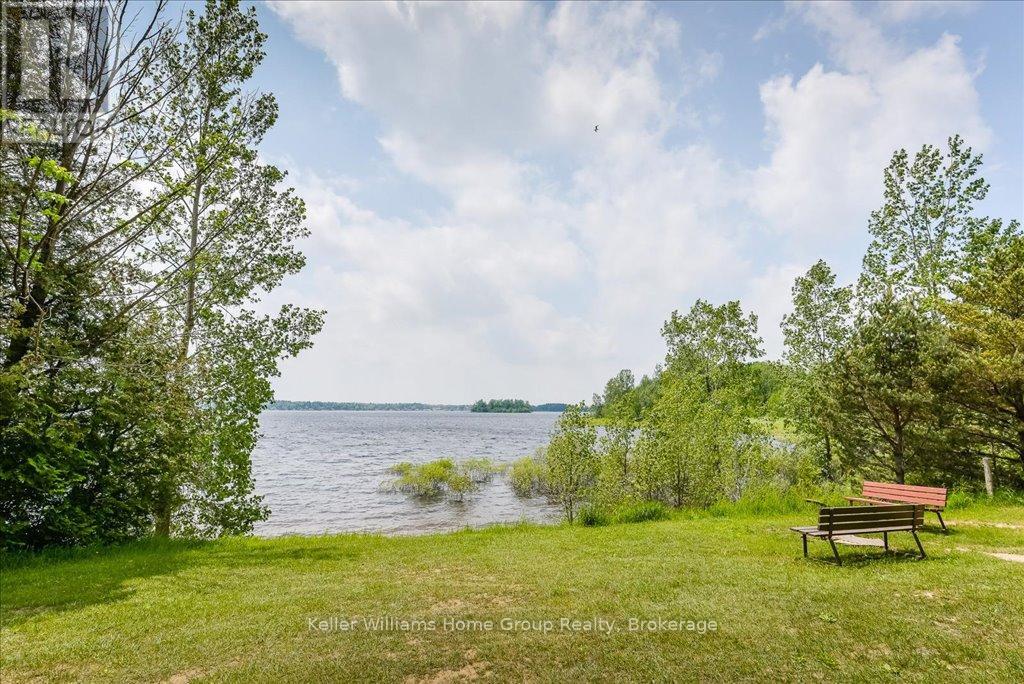 536 Poplar Place, Centre Wellington, Ontario  N1M 2W5 - Photo 36 - X12223892