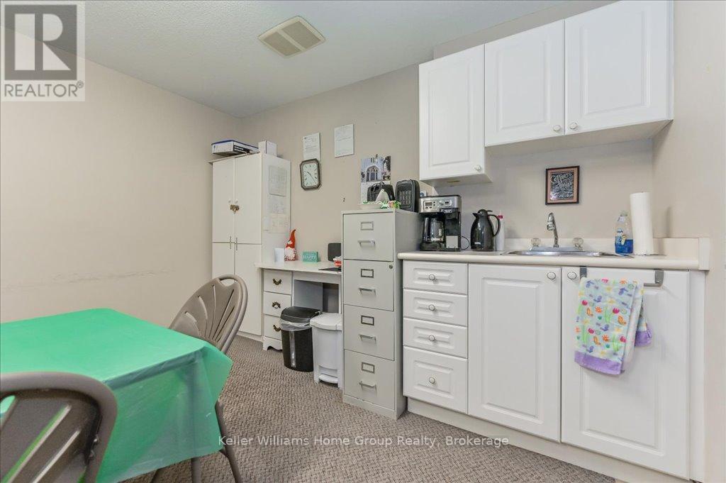 301 - 245 Queen Street W, Centre Wellington, Ontario  N1M 3R6 - Photo 39 - X12223895