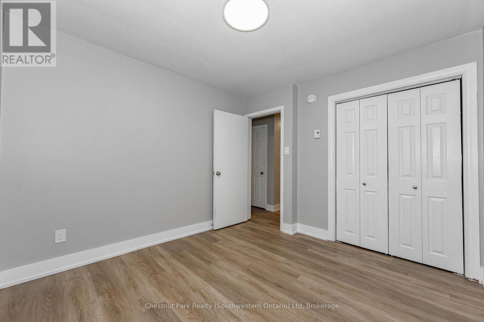 201 Alma Street N, Guelph, Ontario  N1H 5X9 - Photo 35 - X12223950