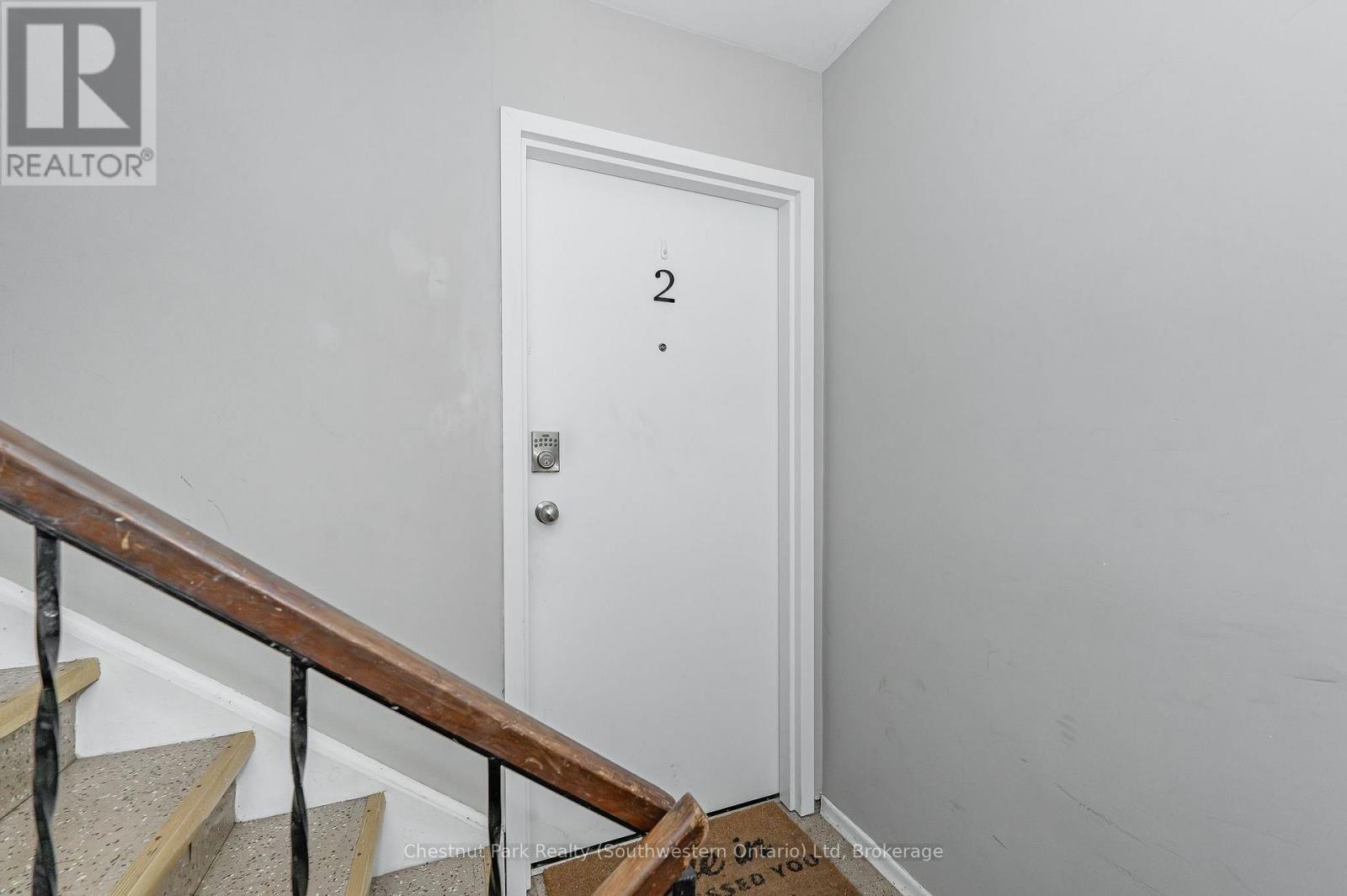 201 Alma Street N, Guelph, Ontario  N1H 5X9 - Photo 6 - X12223950