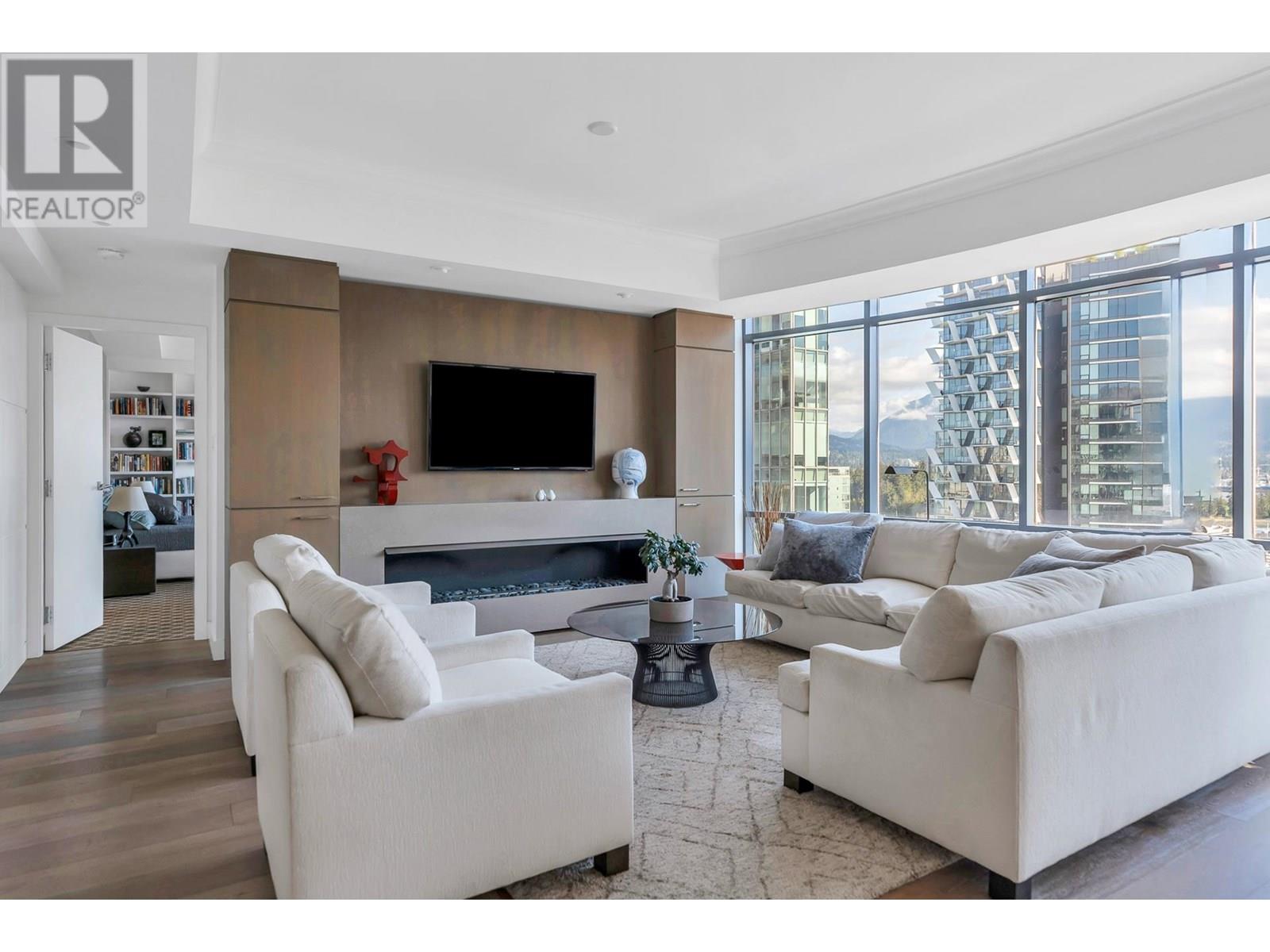 Property at 11A 1500 ALBERNI STREET image 1