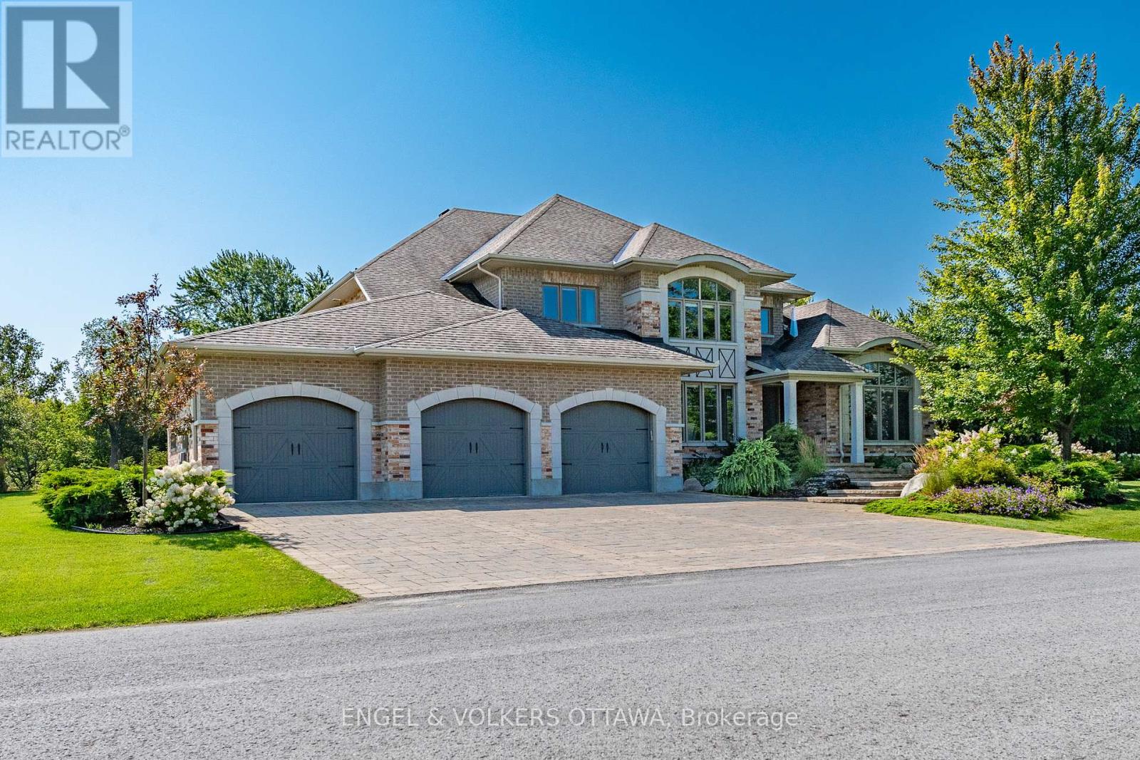 Property at 110 GRAY WILLOW PLACE image 3
