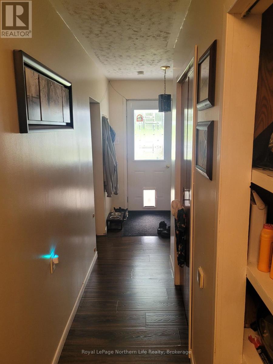 550 Division Street, Mattawa, Ontario  P0H 1V0 - Photo 19 - X12223911