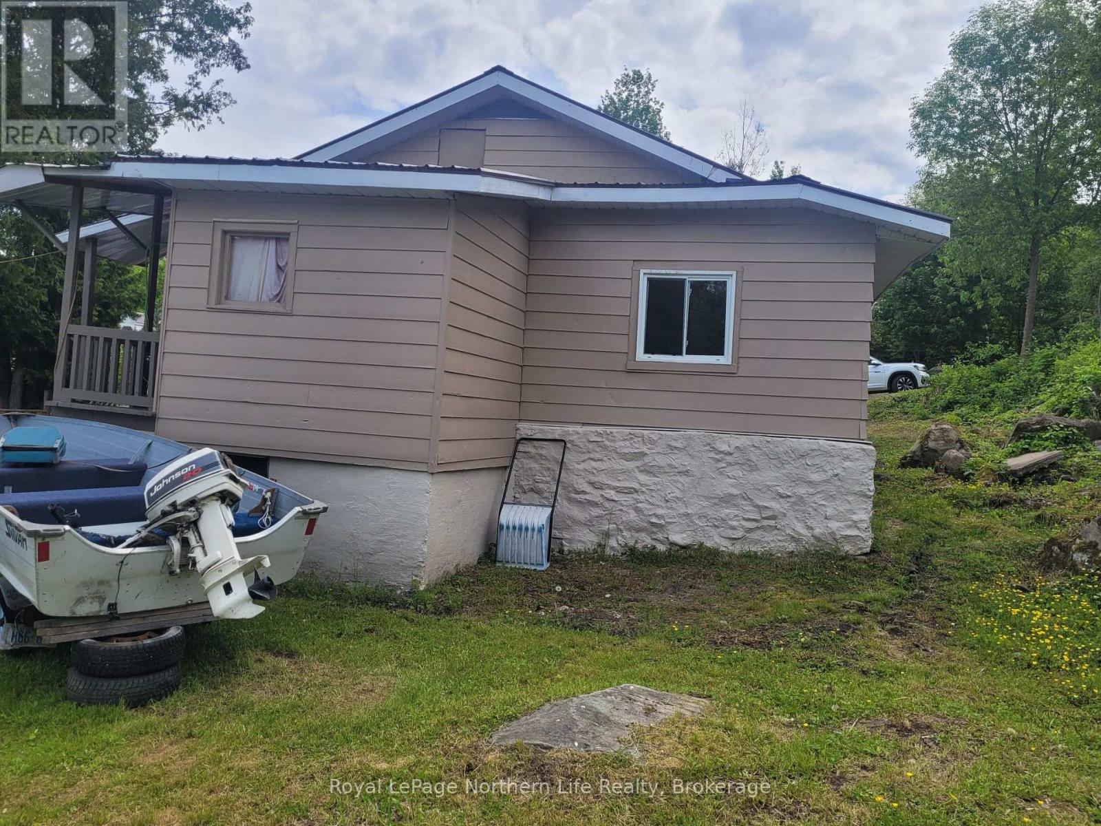 550 Division Street, Mattawa, Ontario  P0H 1V0 - Photo 4 - X12223911