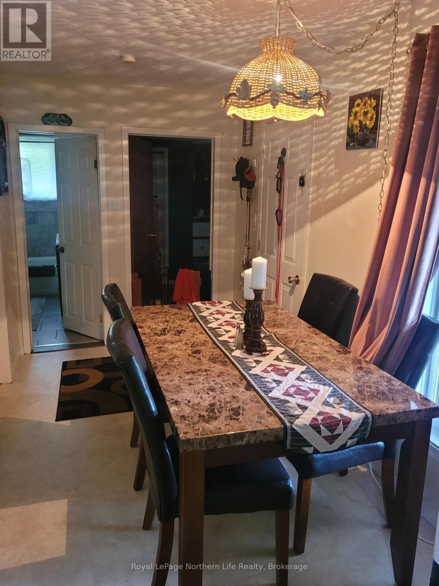 550 Division Street, Mattawa, Ontario  P0H 1V0 - Photo 8 - X12223911