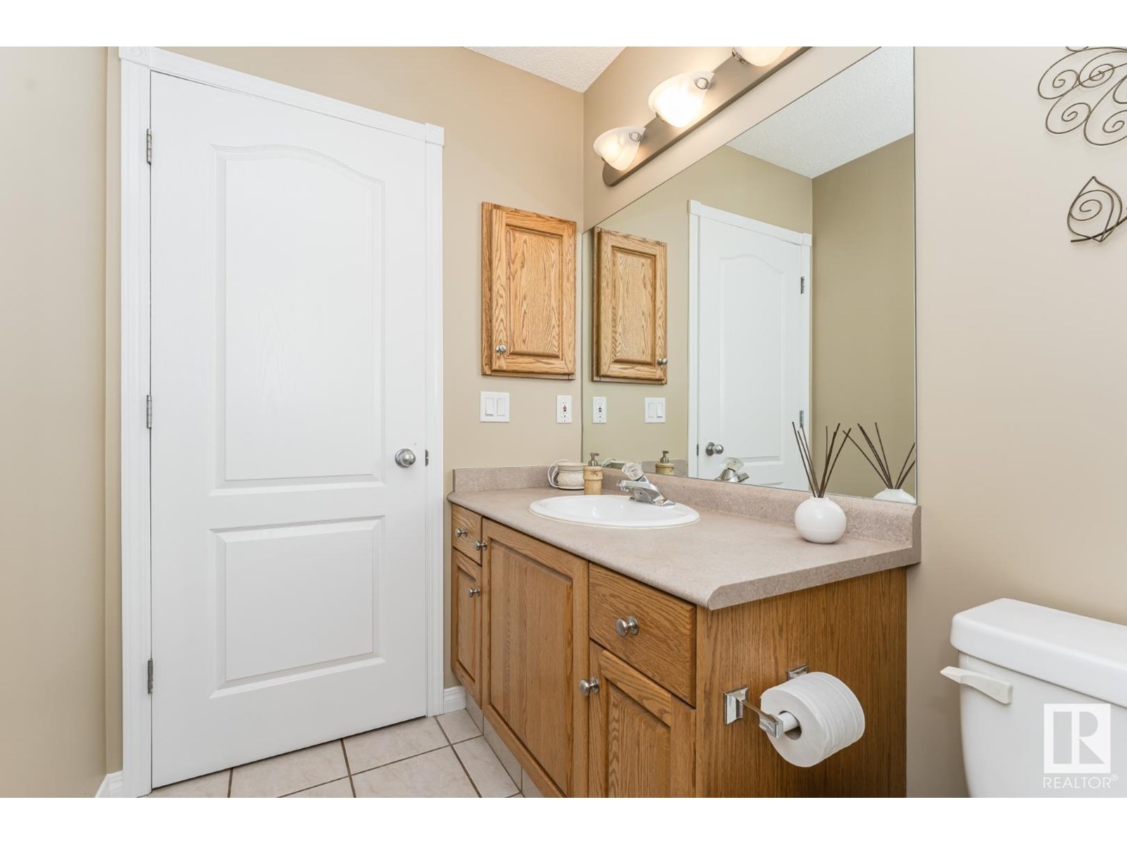 Property at 12927 HUDSON WY NW image 3