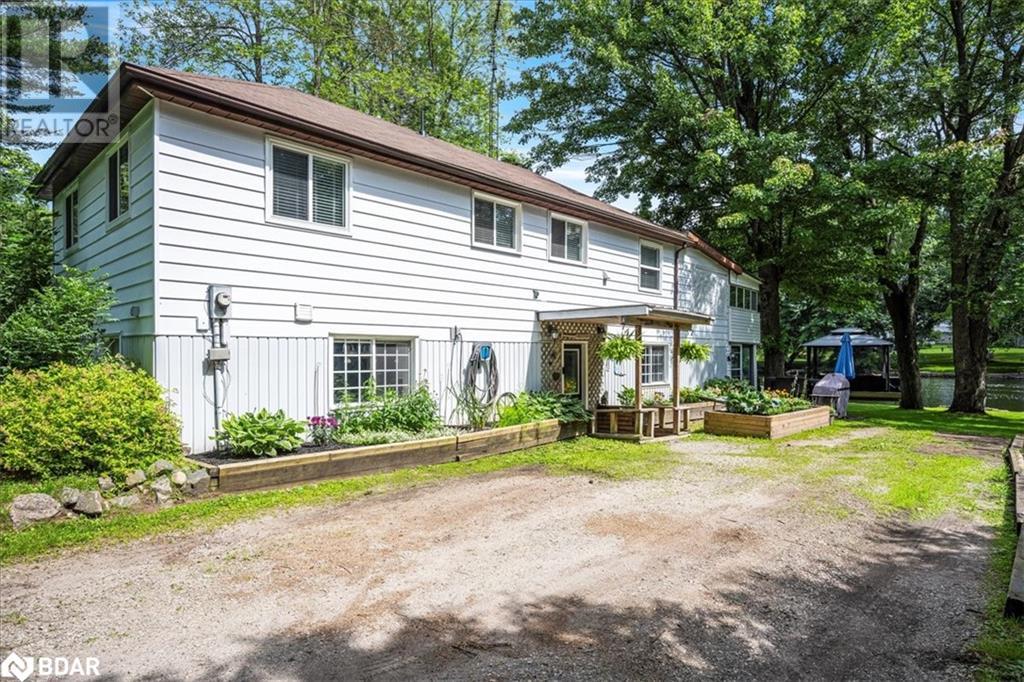 Property at 1057 SEVERN RIVER Road image 2