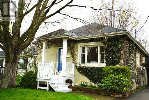 Property at 384 D'ARCY STREET image 1
