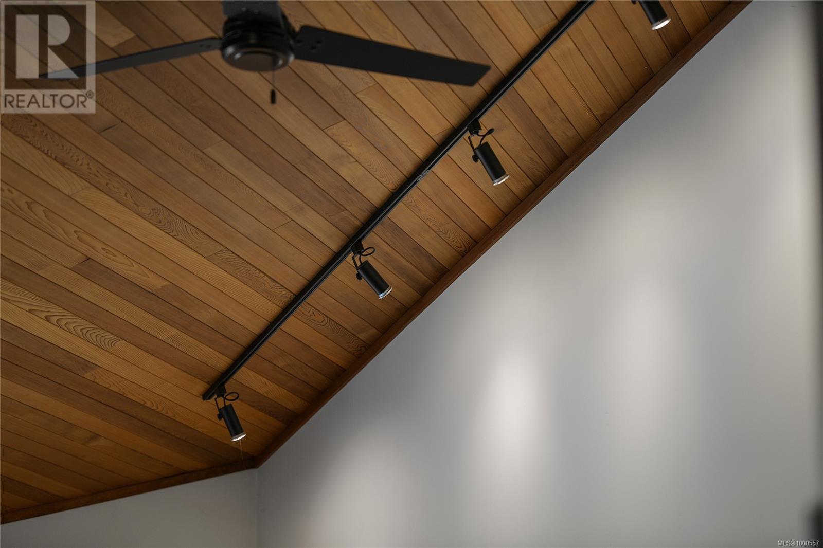 297 Wood Dale Dr, Mayne Island, British Columbia  V0N 2J2 - Photo 83 - 1000557