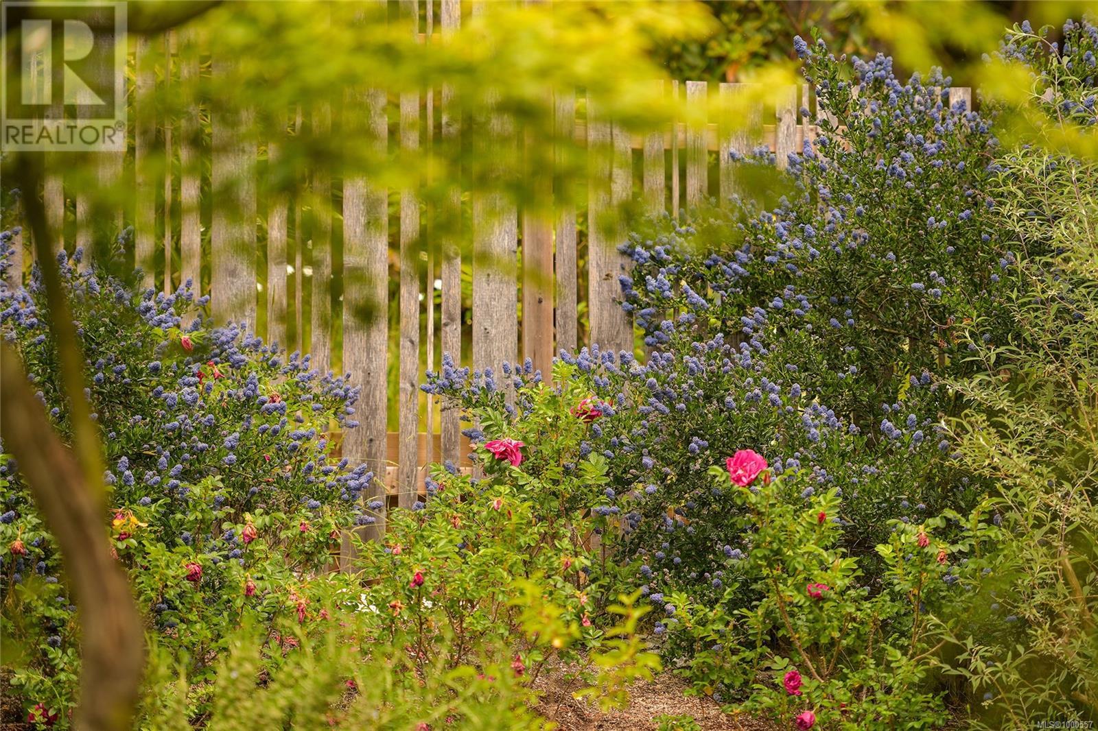 297 Wood Dale Dr, Mayne Island, British Columbia  V0N 2J2 - Photo 89 - 1000557