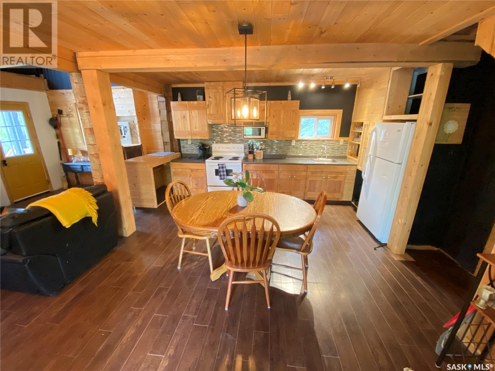 201 Government Road, Good Spirit Lake, Saskatchewan  S0A 1G0 - Photo 4 - SK008987
