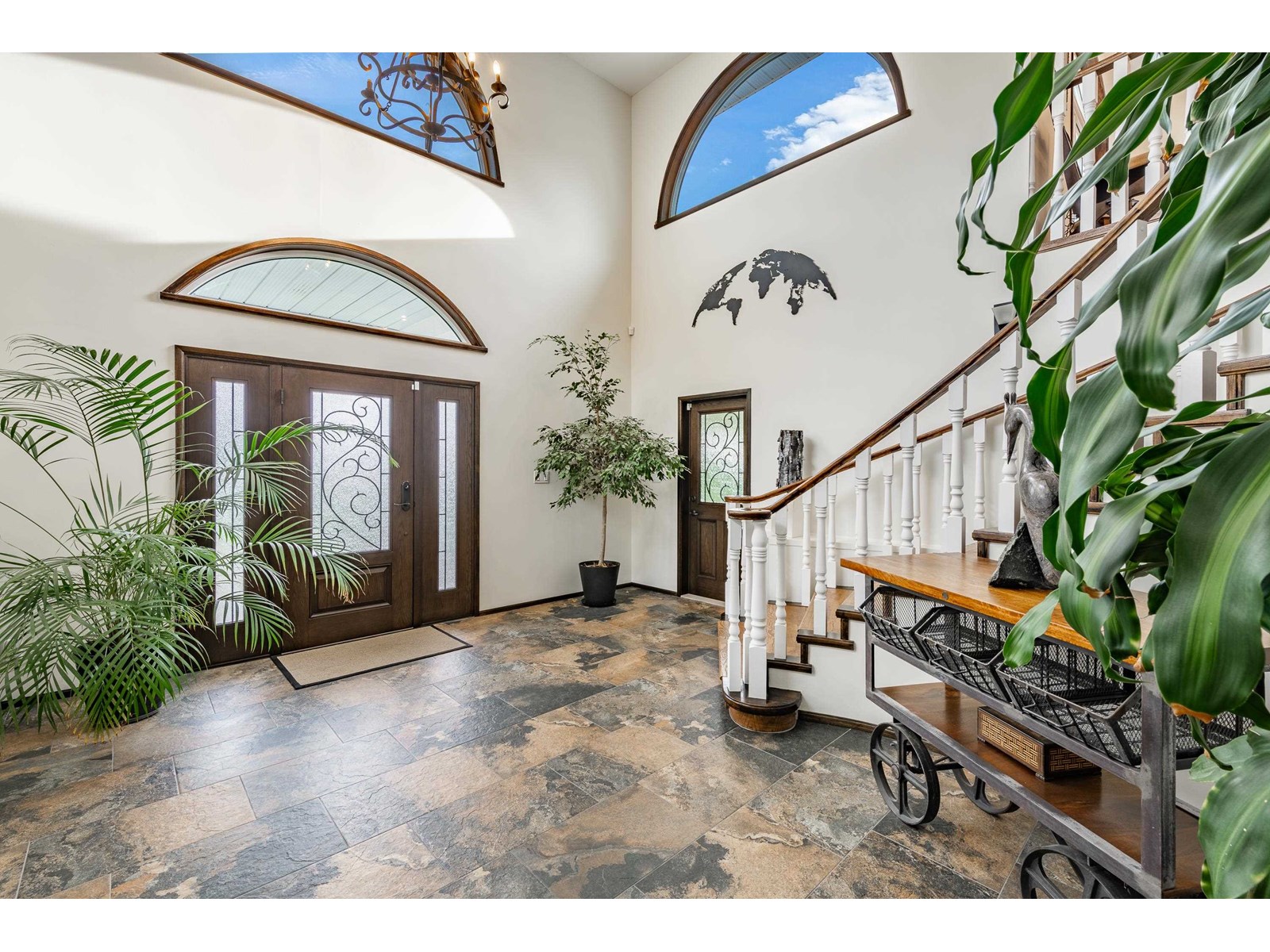 Property at 15423 BUENA VISTA AVENUE image 3