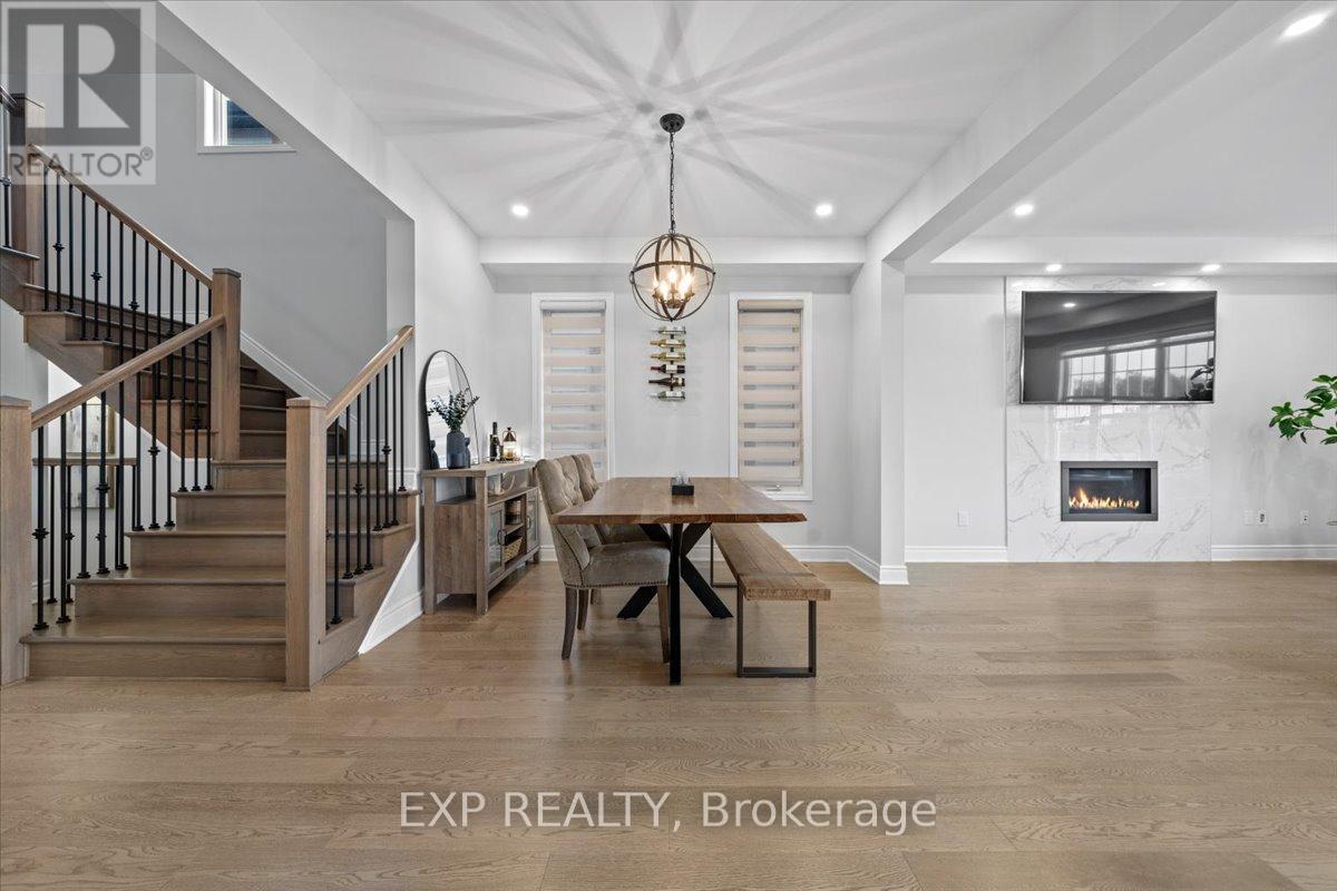 Property at 126 UNITY PLACE image 4