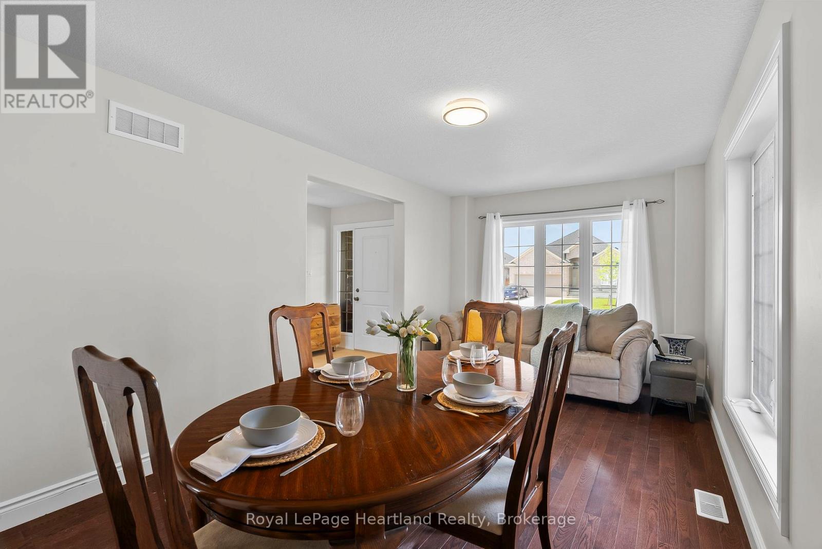 97 Forbes Crescent, North Perth, Ontario  N4W 0B4 - Photo 16 - X12219523