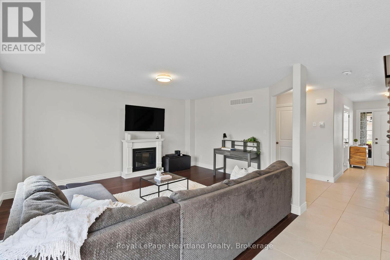 97 Forbes Crescent, North Perth, Ontario  N4W 0B4 - Photo 23 - X12219523