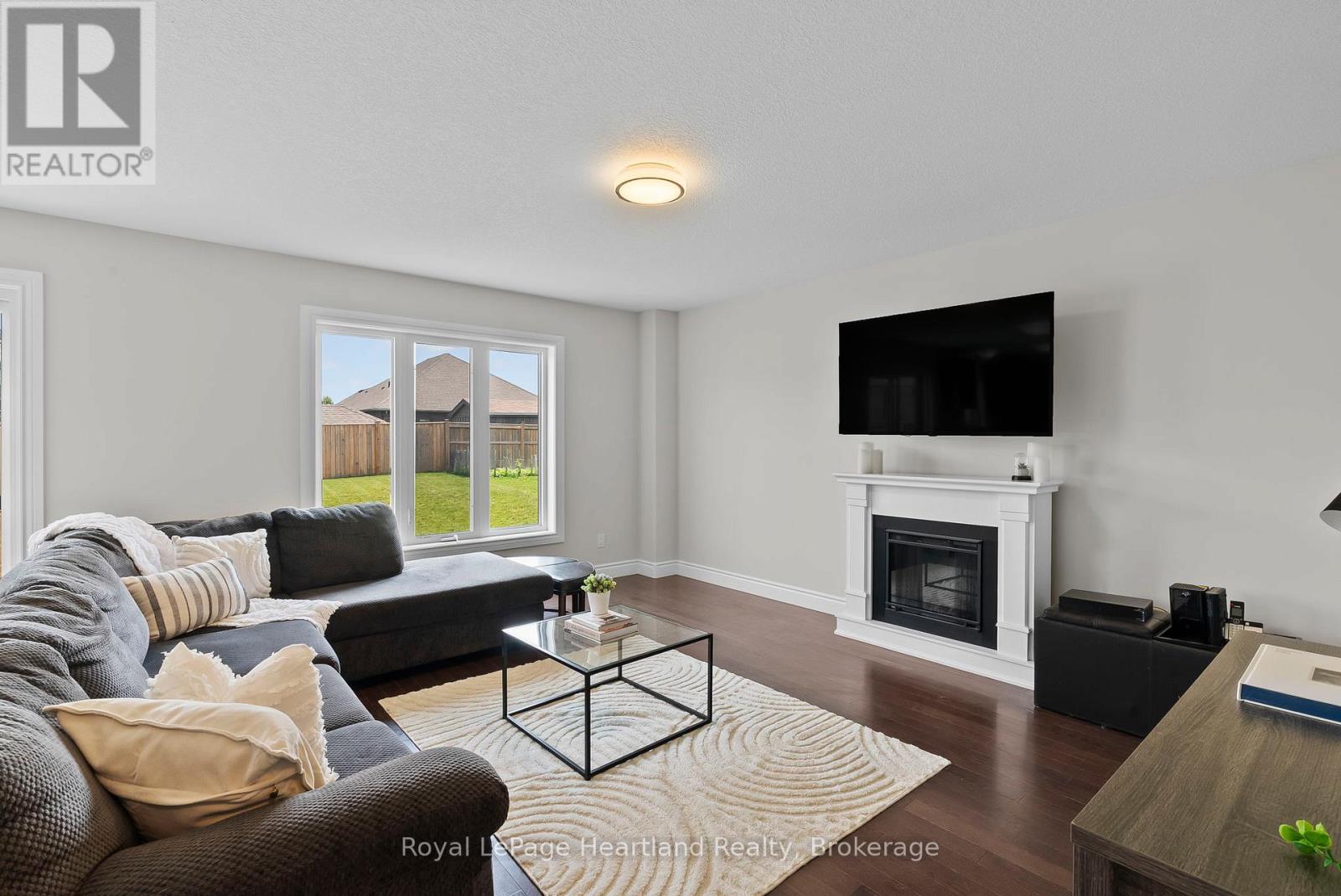 97 Forbes Crescent, North Perth, Ontario  N4W 0B4 - Photo 24 - X12219523