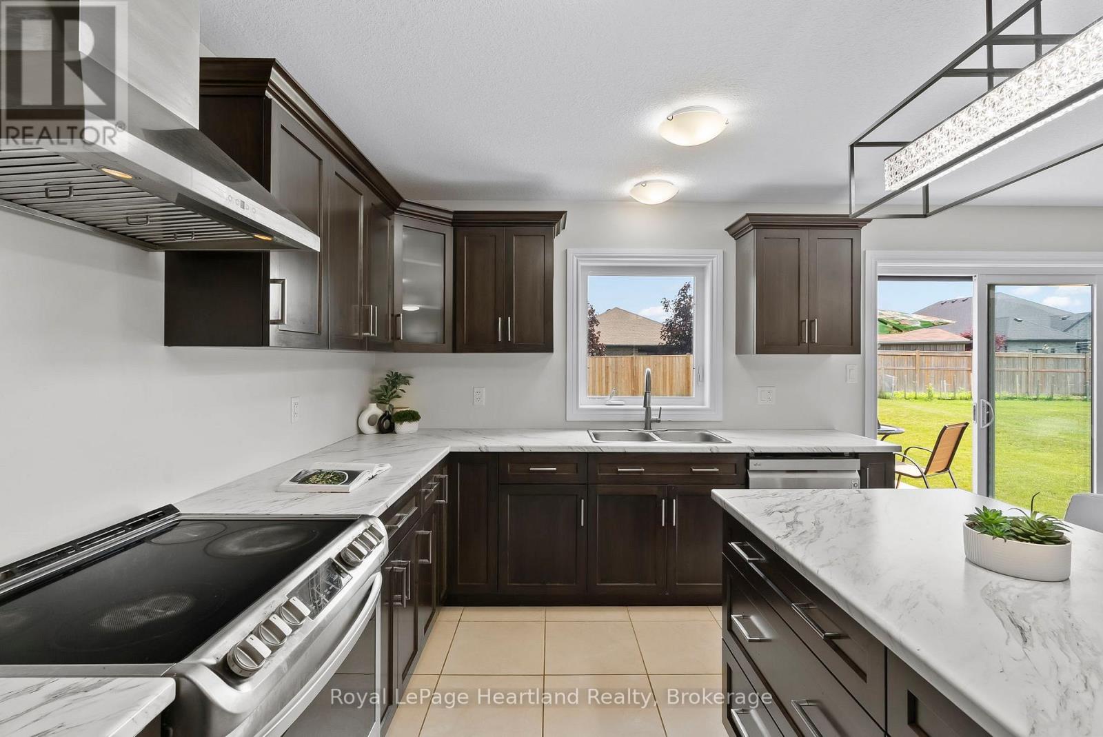 97 Forbes Crescent, North Perth, Ontario  N4W 0B4 - Photo 21 - X12219523