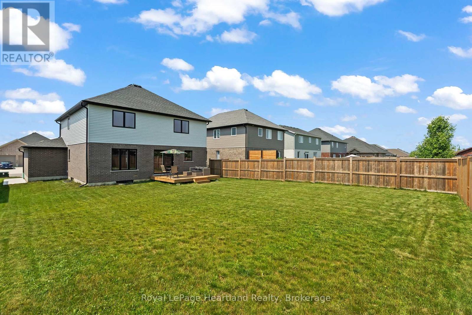 97 Forbes Crescent, North Perth, Ontario  N4W 0B4 - Photo 45 - X12219523