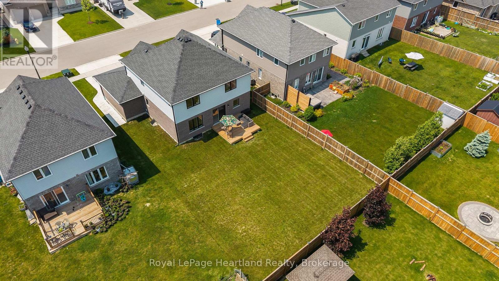 97 Forbes Crescent, North Perth, Ontario  N4W 0B4 - Photo 5 - X12219523