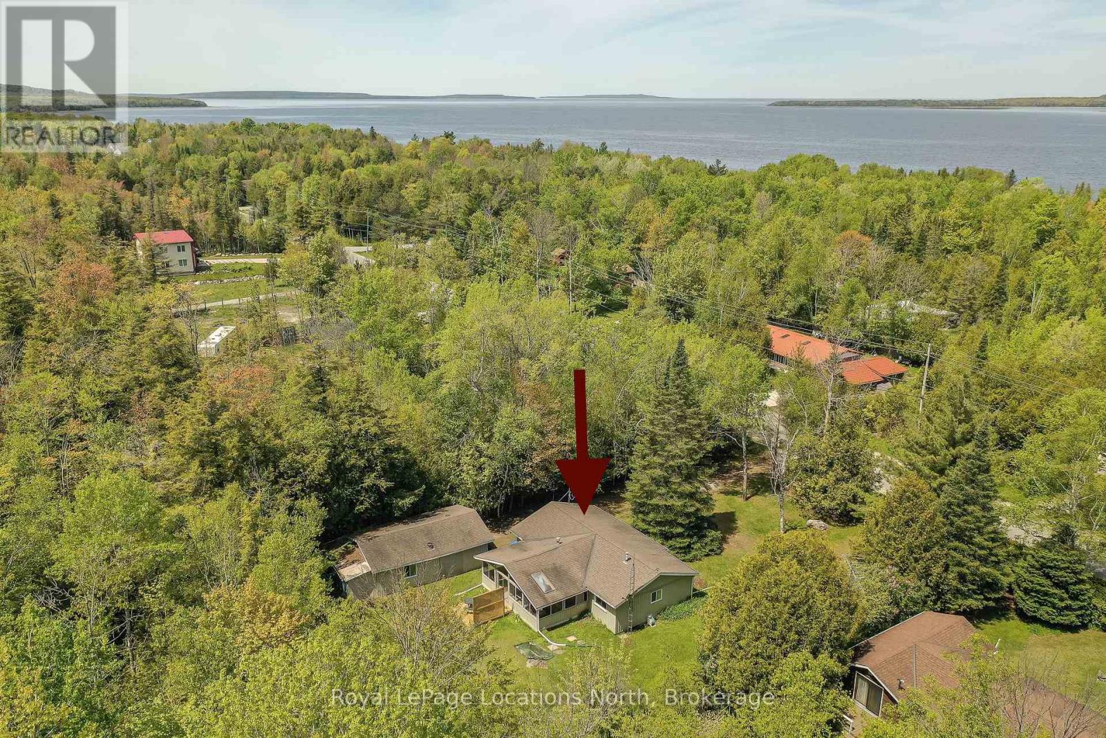 2198 Champlain Road, Tiny, Ontario  L9M 0C4 - Photo 36 - S12177997