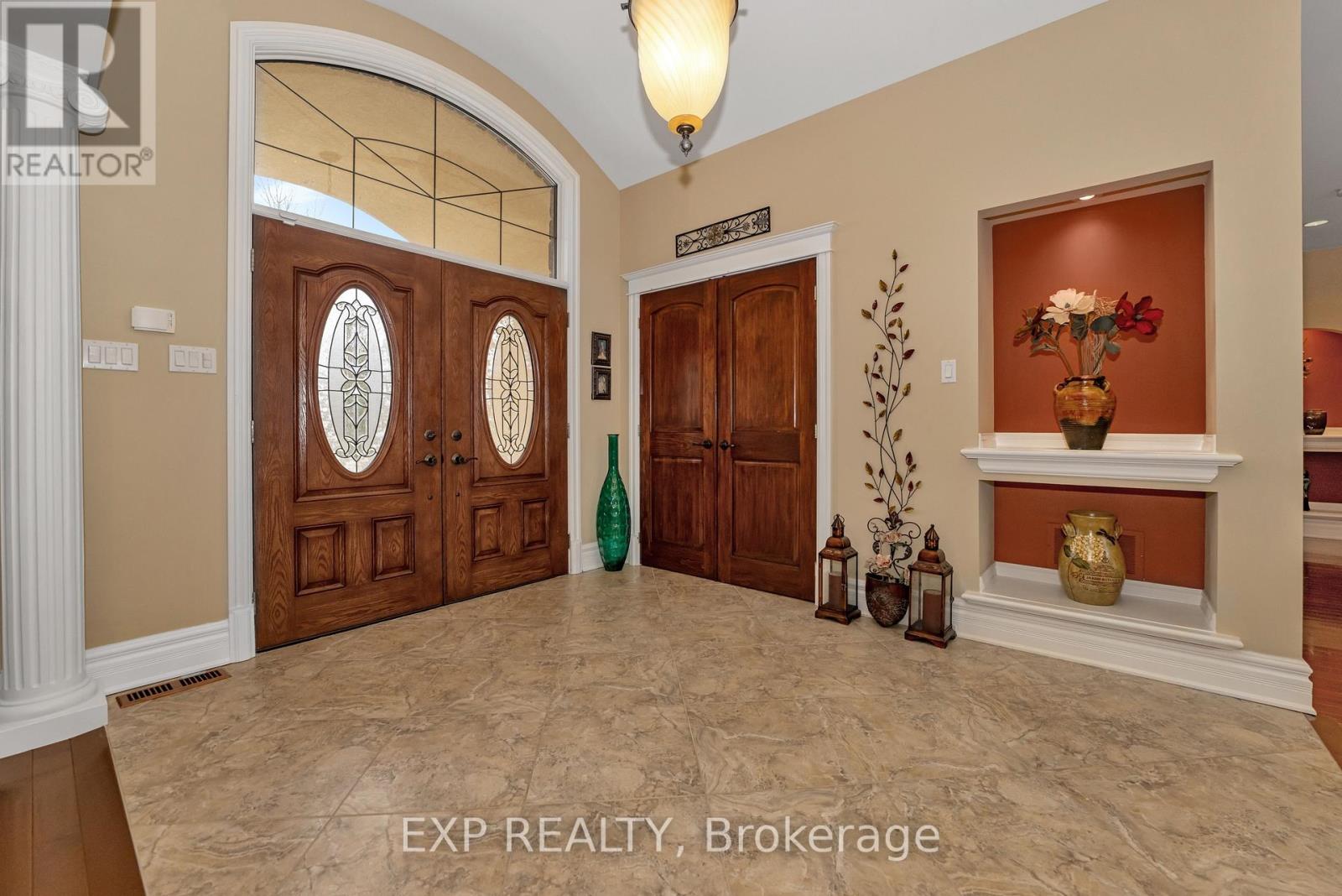 Property at 104 SENTINEL PINE WAY image 4