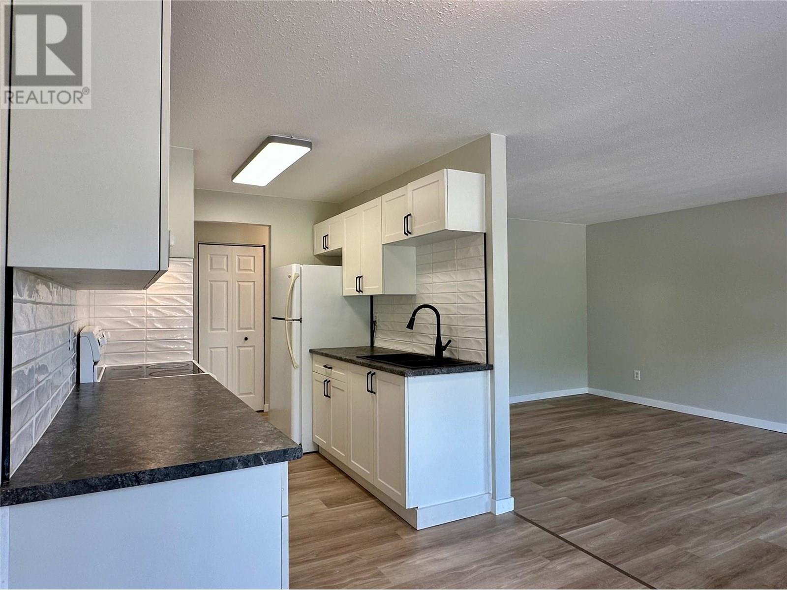Property at 3505 38 Street Unit# 215 image 5