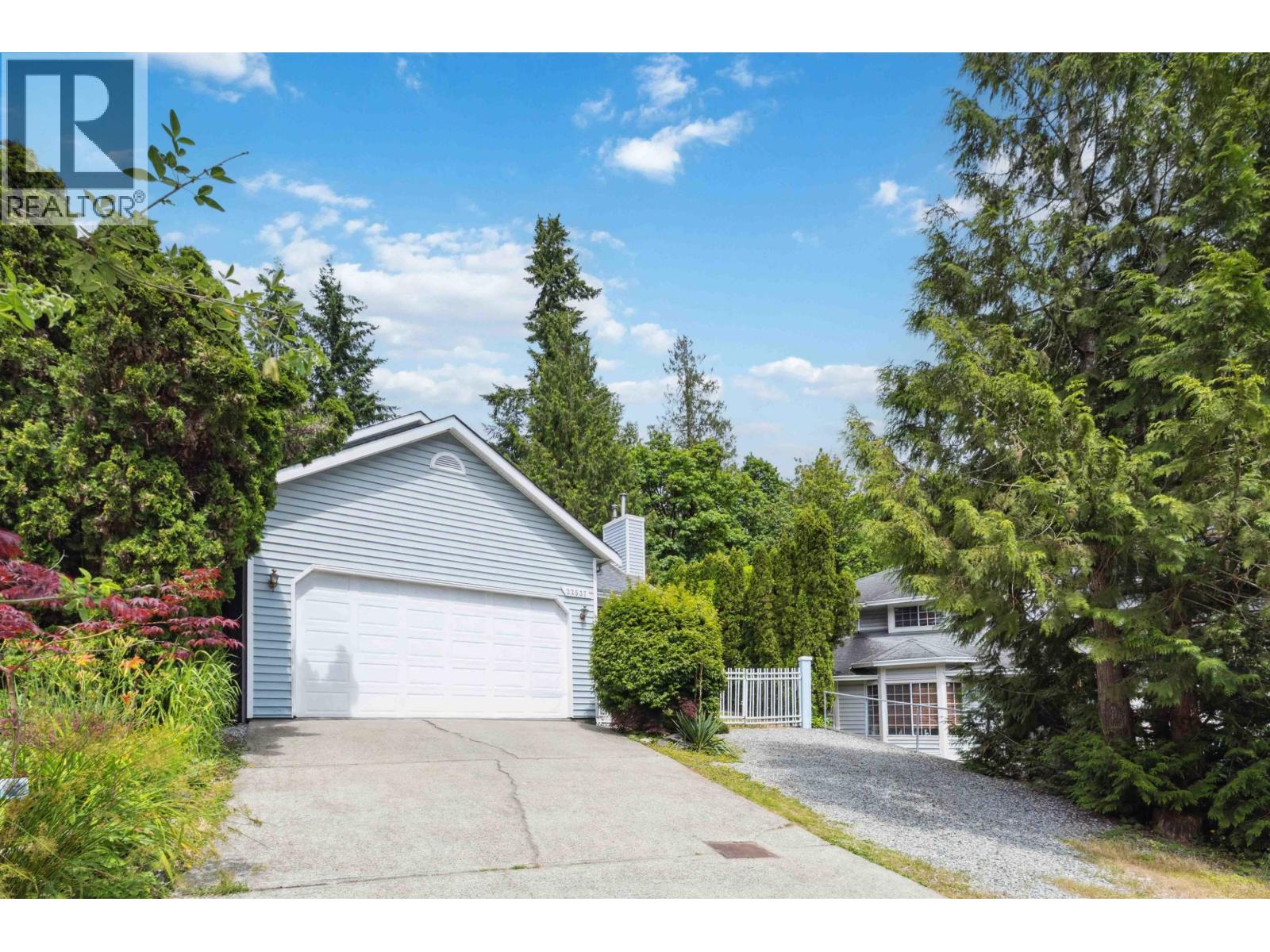 22537 BRICKWOOD CLOSE, maple ridge, British Columbia V2X9J5
