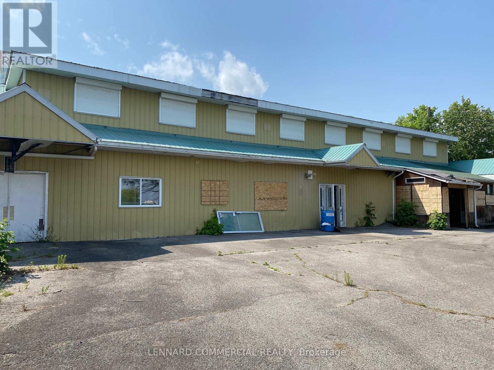 5049 Mcneely Road, Ottawa, Ontario  K4B 0J3 - Photo 2 - X12224088