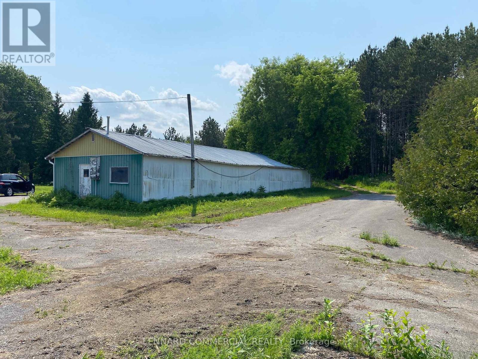 5049 Mcneely Road, Ottawa, Ontario  K4B 0J3 - Photo 4 - X12224088