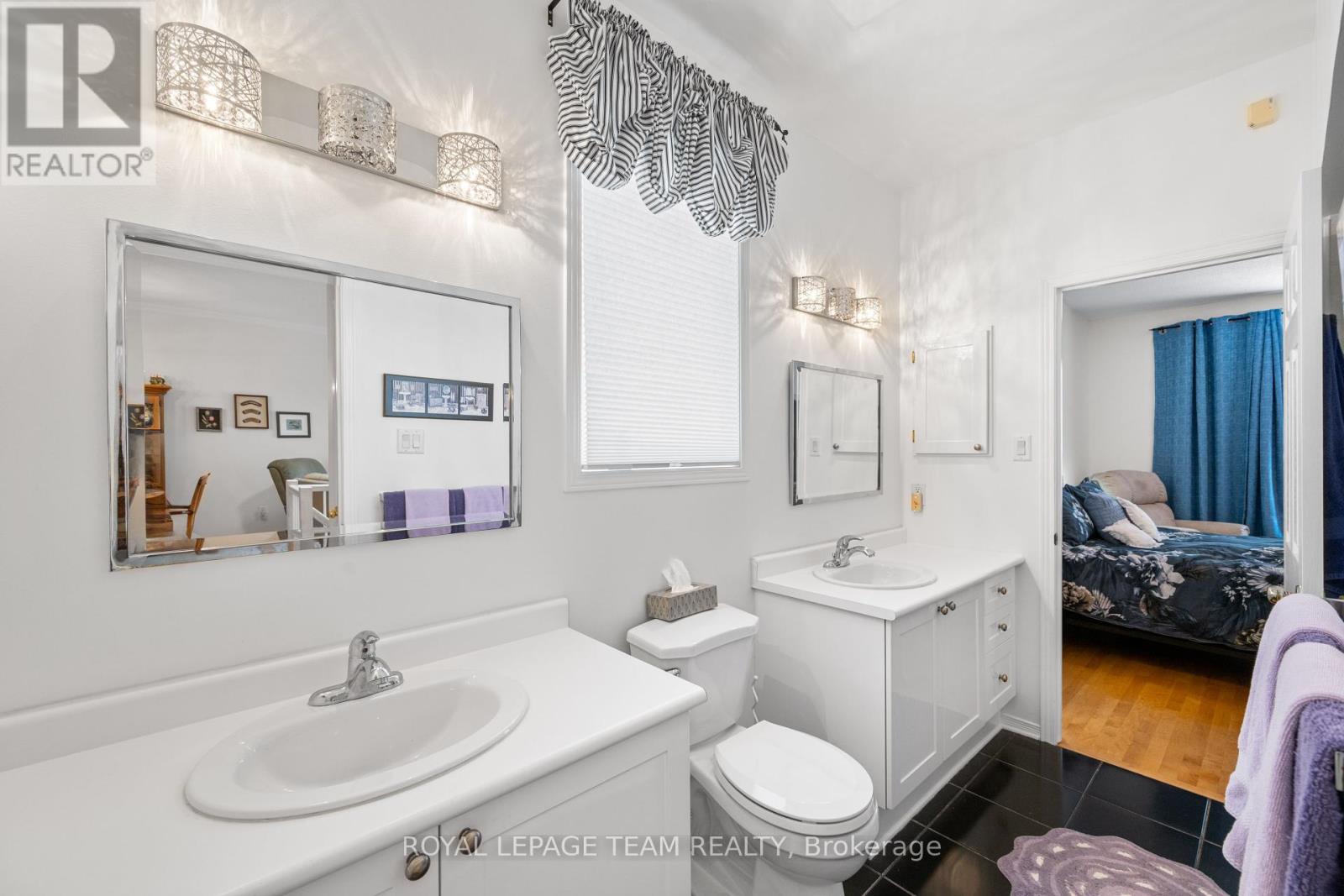 25 Trump Avenue, Ottawa, Ontario  K2C 4A7 - Photo 26 - X12224132