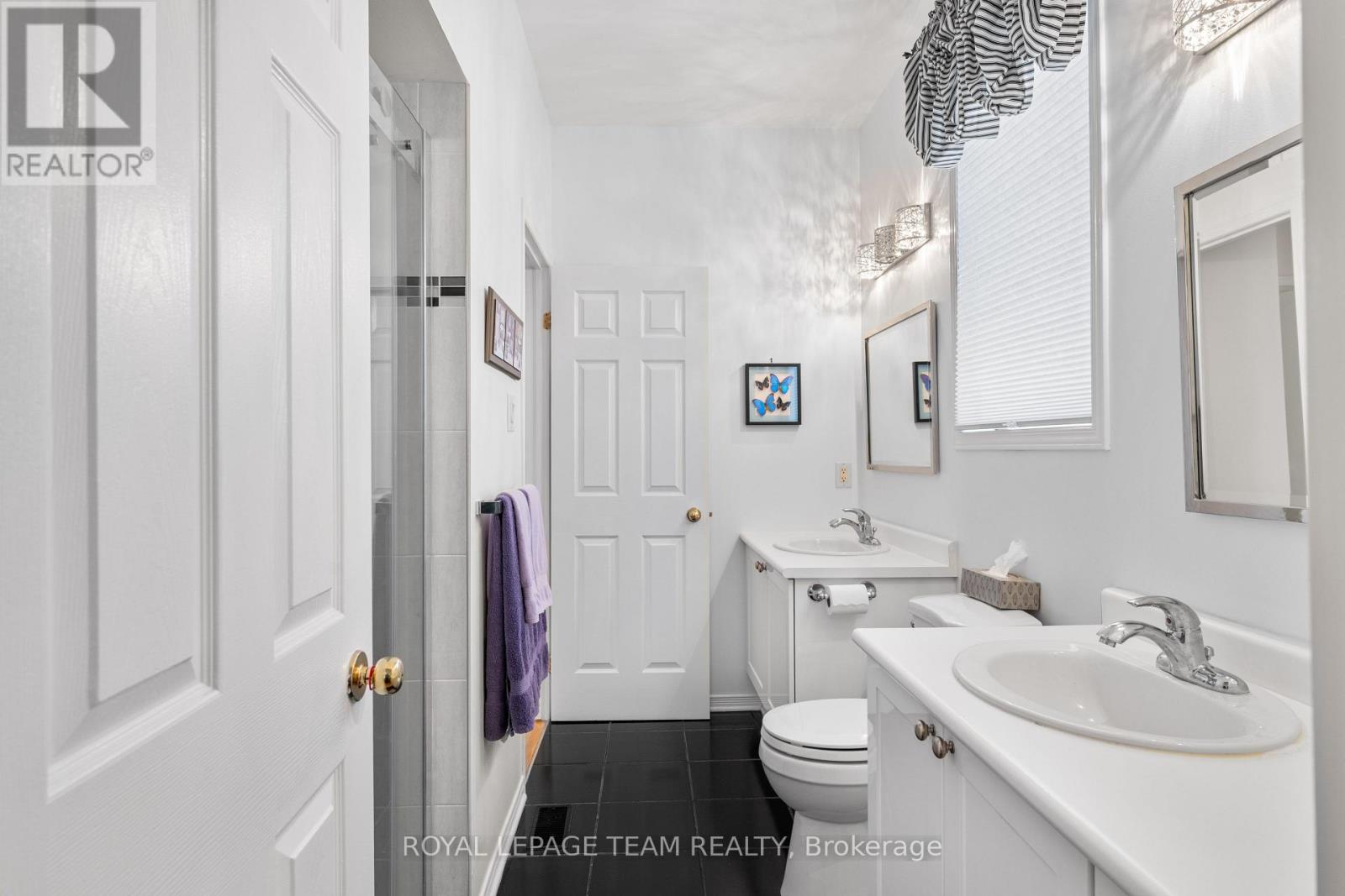 25 Trump Avenue, Ottawa, Ontario  K2C 4A7 - Photo 28 - X12224132
